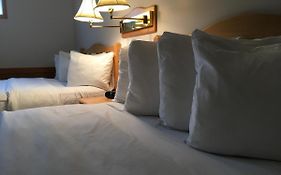 Beaver Creek Lodge And Cabins