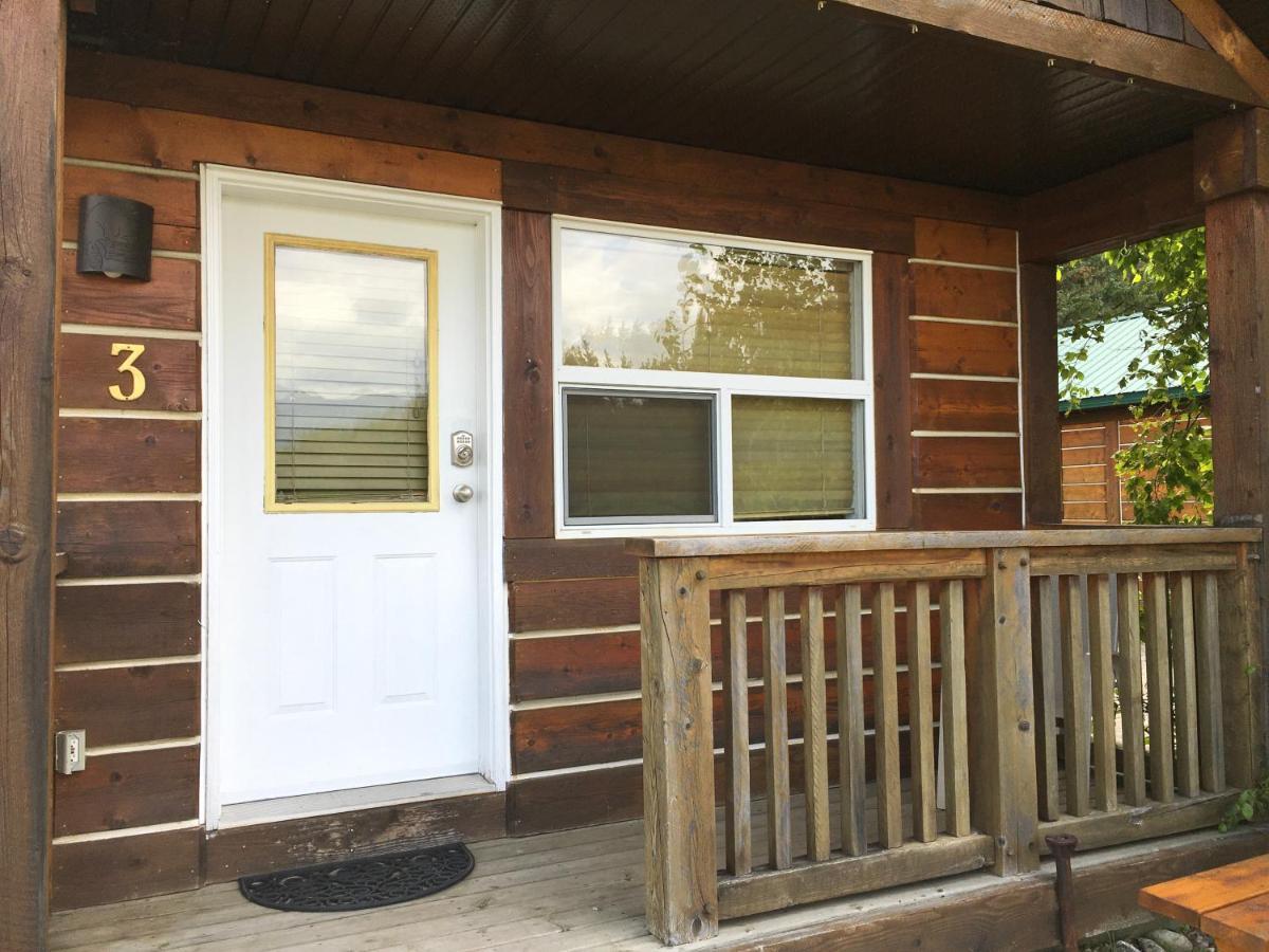 Beaver Creek Lodge And Cabins McBride Exterior photo